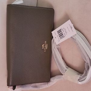 NWT Coach Anna Foldover Crossbody Clutch Military Green